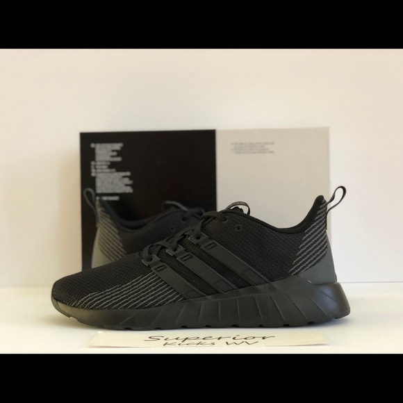 Adidas questar flow triple black Clearance